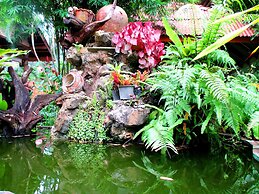 Happiness Resort
