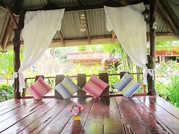 Happiness Resort