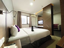 89 Hotel