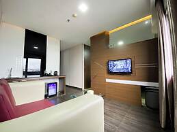 89 Hotel