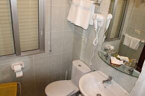 Hotel Foxos