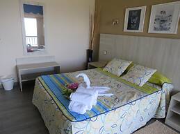 Hotel Foxos