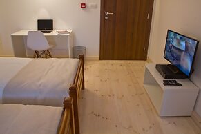 Polar Star Hotel