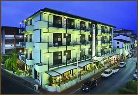 Hotel Ambrosiano