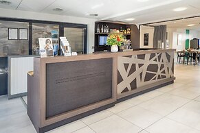 Best Western Les Aureliades