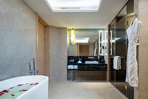 Crowne Plaza Xian by IHG