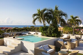 The Palm at Playa