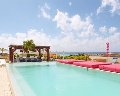 The Palm at Playa