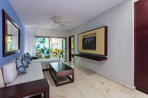 The Palm at Playa