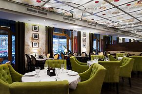 Demetra Art Hotel