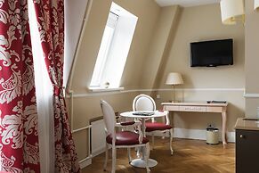 Demetra Art Hotel