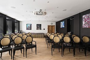 Demetra Art Hotel