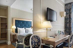Demetra Art Hotel