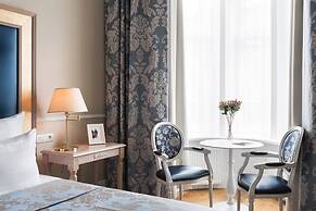 Demetra Art Hotel