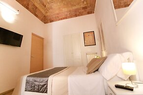 Machiavelli Suites