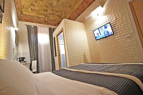 Machiavelli Suites