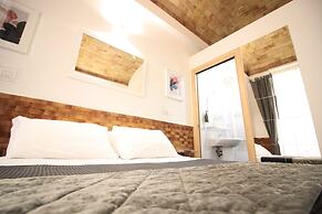 Machiavelli Suites