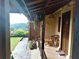 Meme Surung Homestay