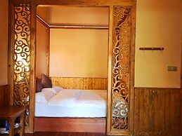 Moondance Hotel