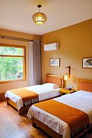 Moondance Hotel