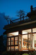 Moondance Hotel