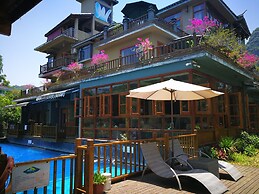 Moondance Hotel