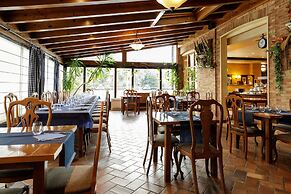 Hotel Jakue