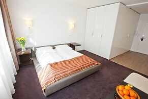 Platinum Apartments Aparthotel