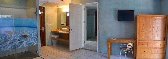 Hotel Rio Malecon