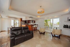 Hotel Rio Malecon