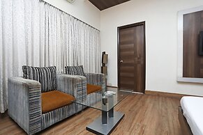 Hotel Rushabh Home