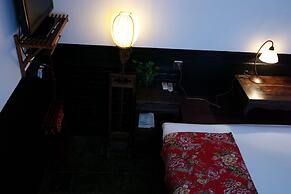 Yide Hotel