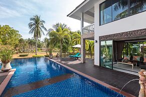 Racha Island Resort
