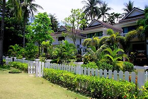Racha Island Resort