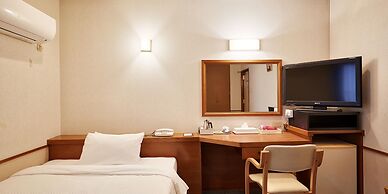Crown Hotel Okinawa