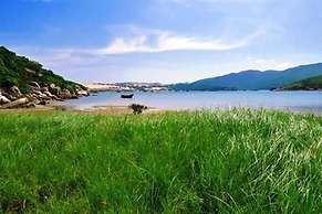 Whale Island Resort