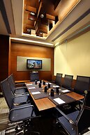 Mahagun Sarovar Portico Suites Ghaziabad