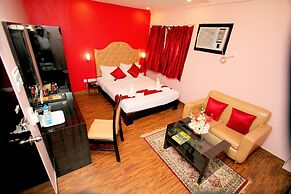 Hotel Crestwood