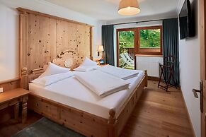 Hotel Alpenhof