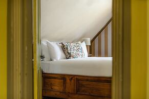 The Corinda Collection