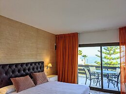 Coral Beach Aparthotel