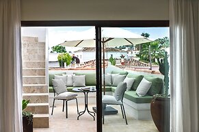 Coral Beach Aparthotel