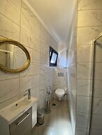 HHK Hotel
