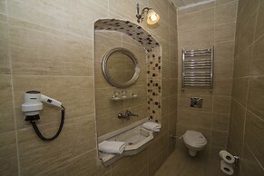 HHK Hotel