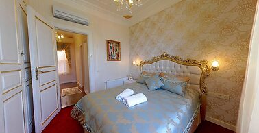 HHK Hotel