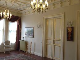 HHK Hotel