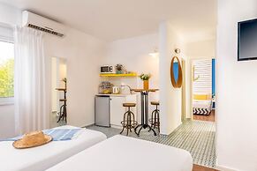 Gesher HaZiv TravelHotel