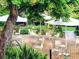 Gesher HaZiv TravelHotel