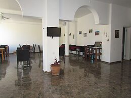 Ministar Hotel