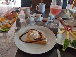 Hotel Atavai